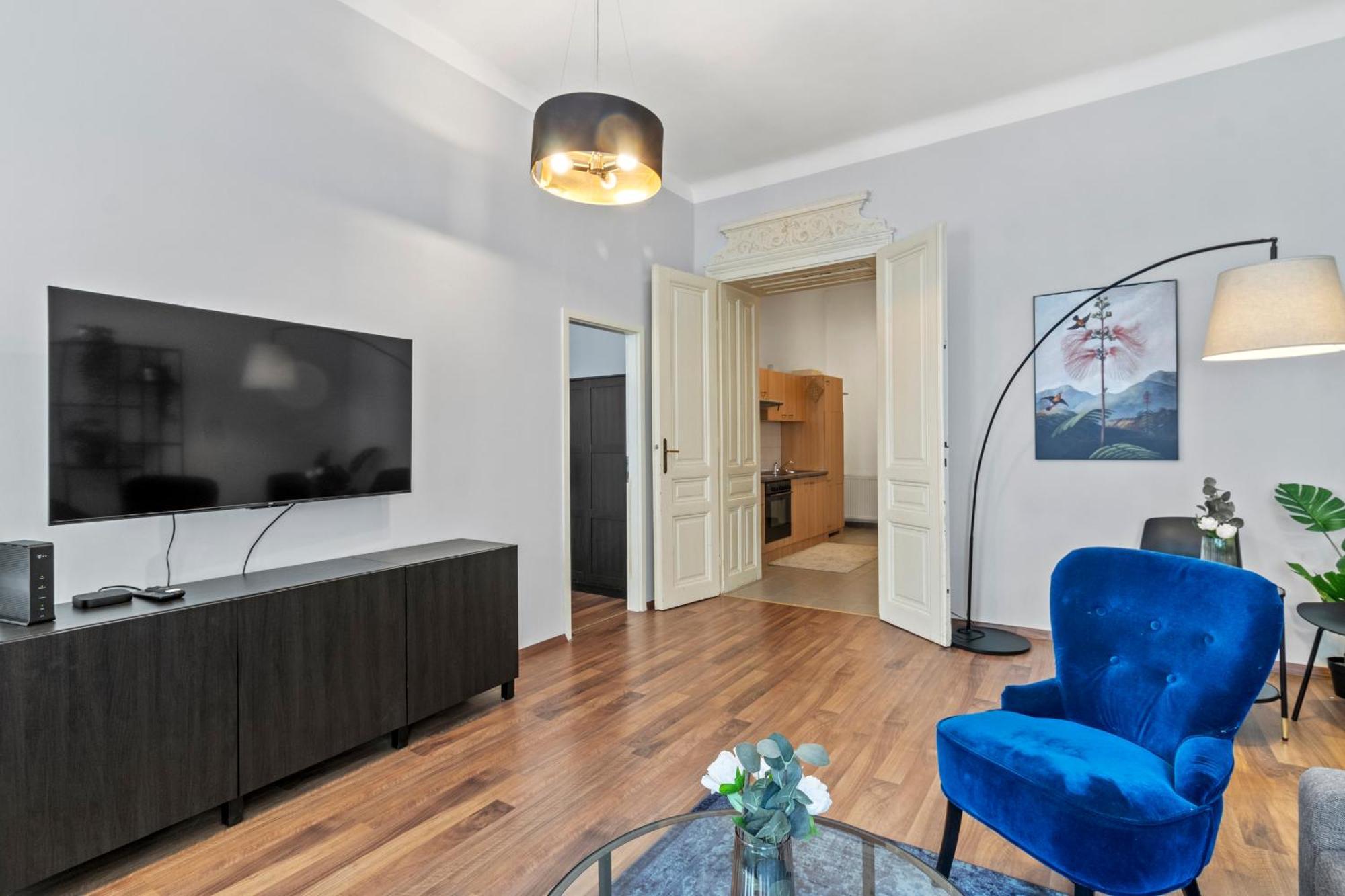 Balcony Apartment, 4 Min To U3 Zipperer Strasse Appartement *