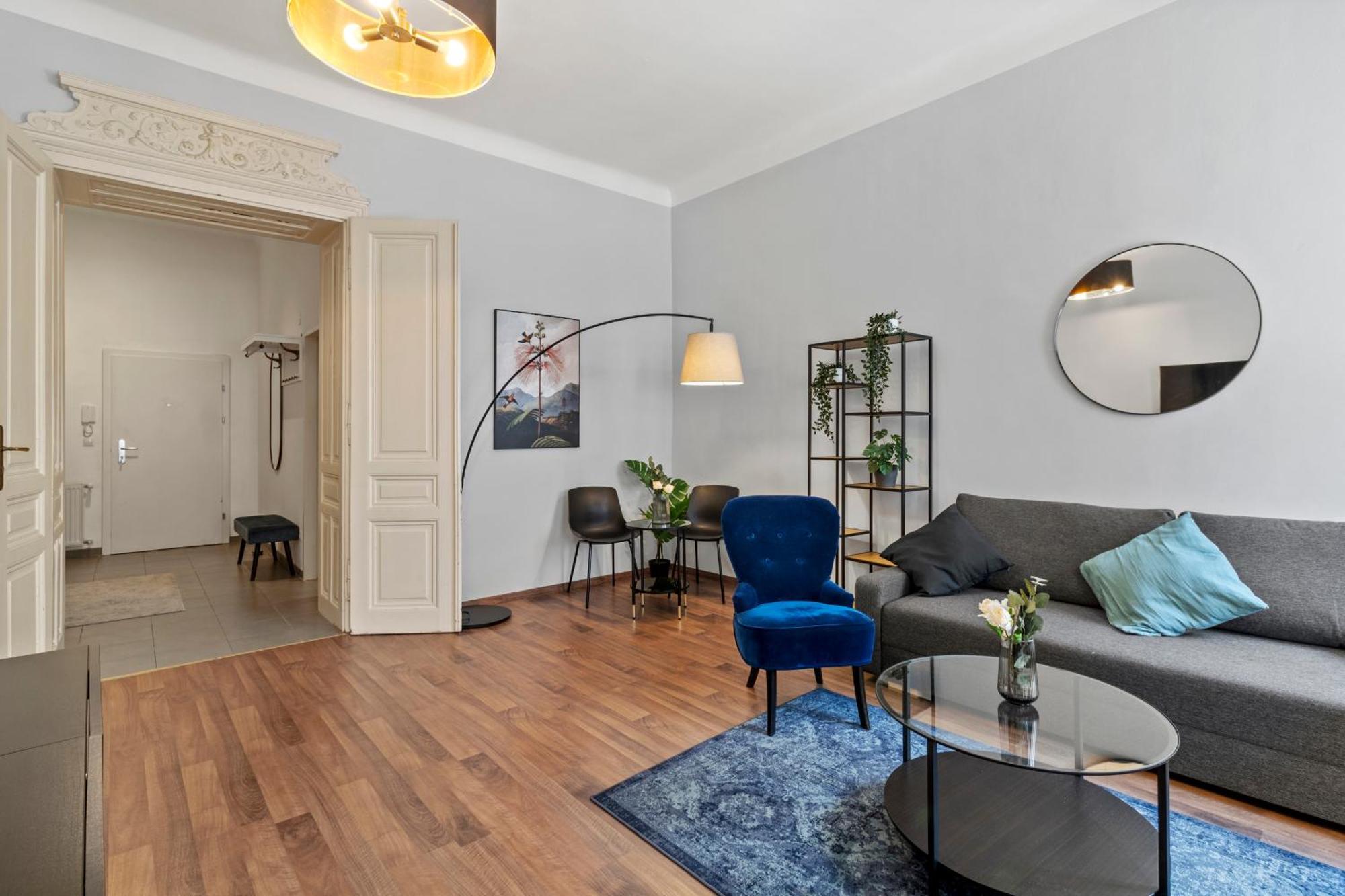 Balcony Apartment, 4 Min To U3 Zipperer Strasse Appartement