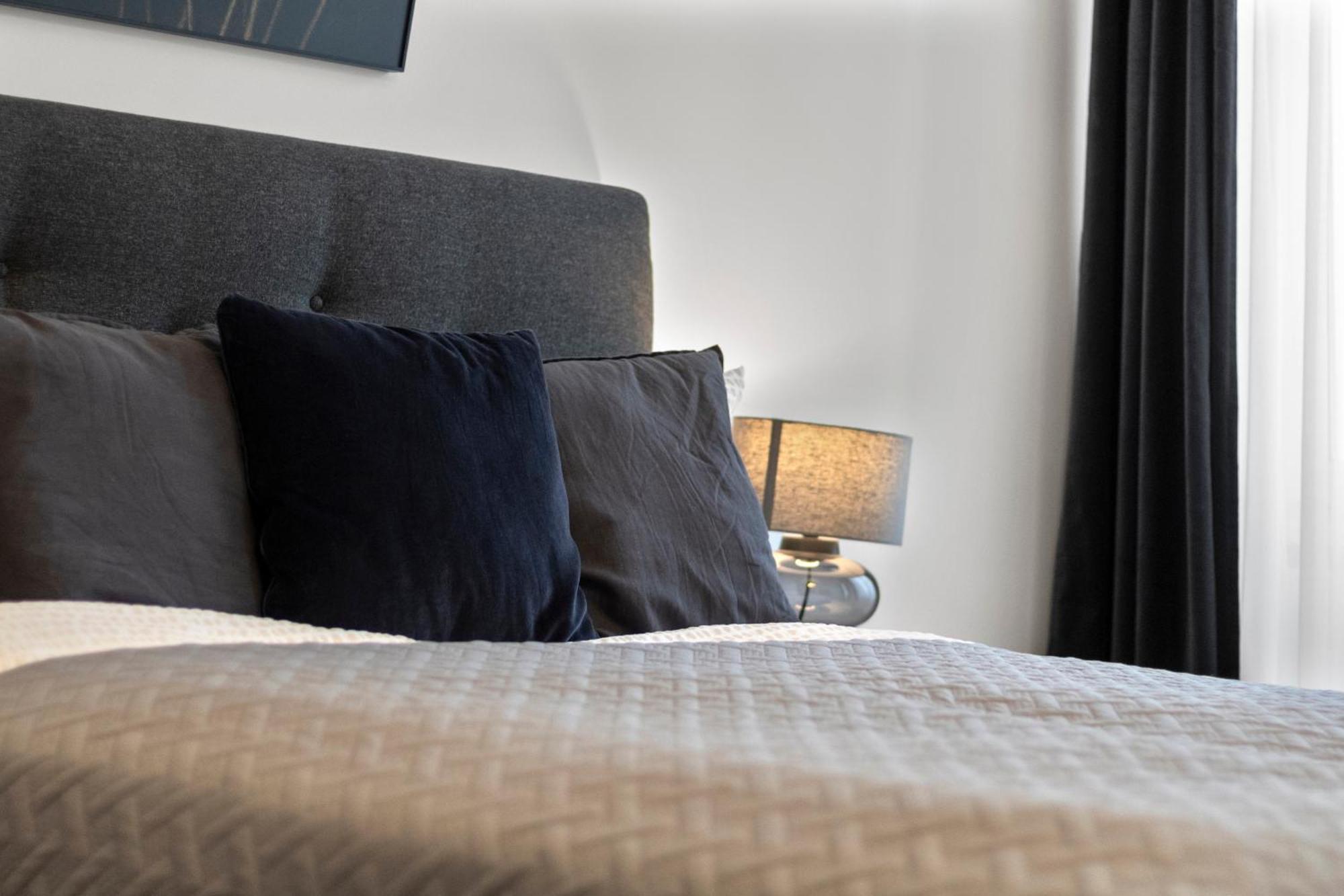 Balcony Apartment, 4 Min To U3 Zipperer Strasse Appartement *