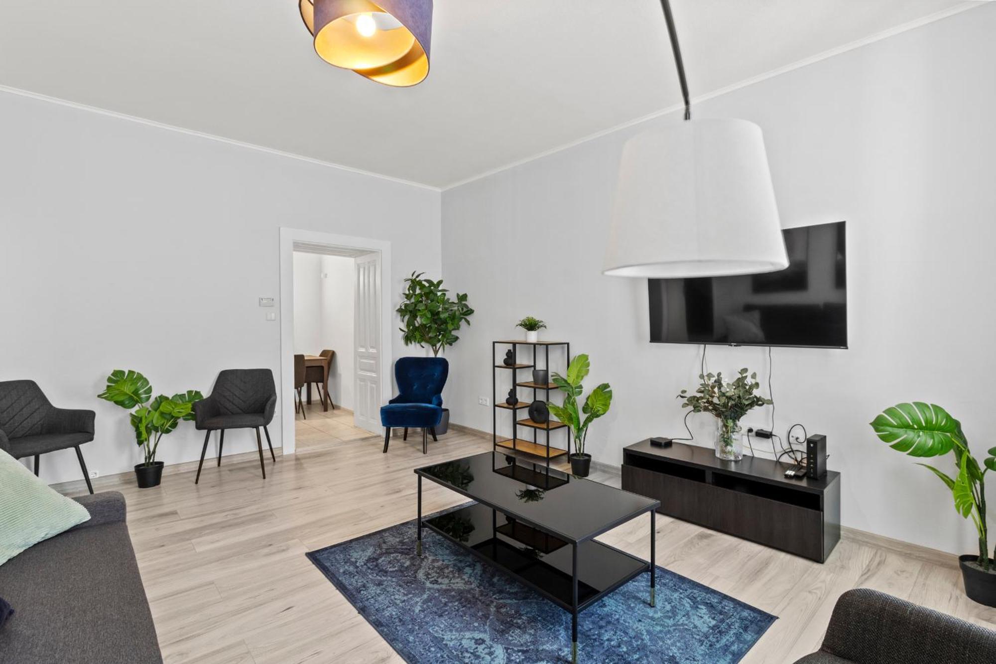 Balcony Apartment, 4 Min To U3 Zipperer Strasse Appartement *