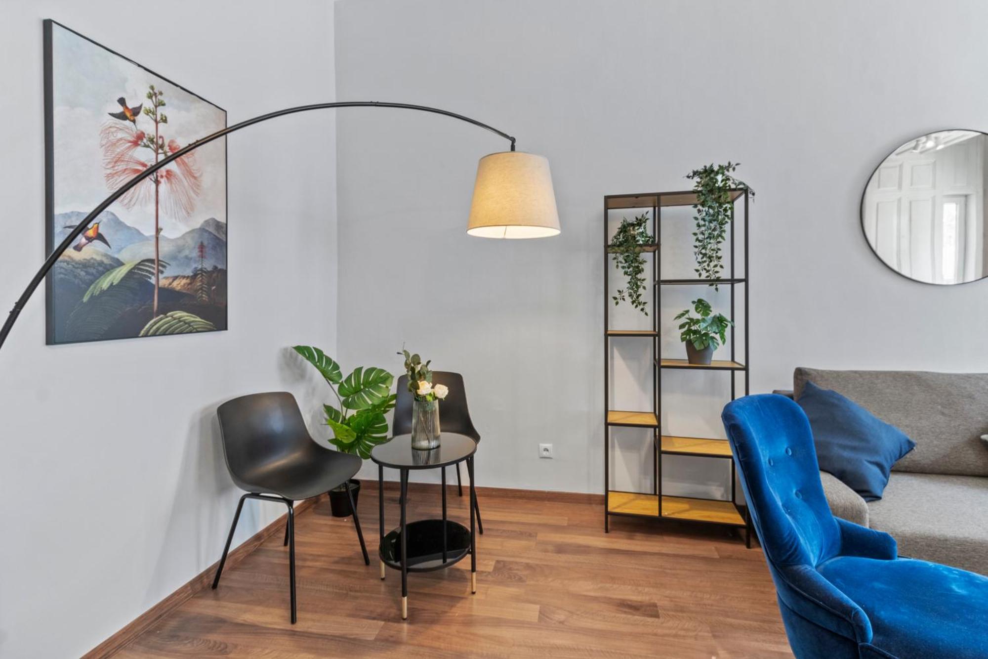 Balcony Apartment, 4 Min To U3 Zipperer Strasse Apartment Wien
